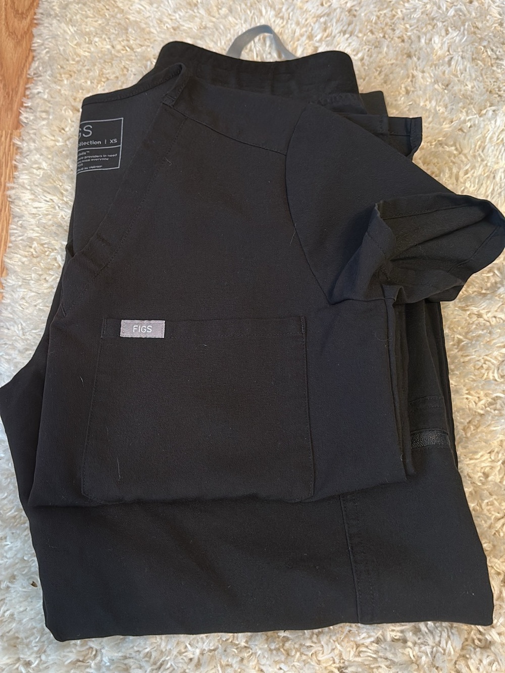Figs Men’s Black Jogger-Style Scrub Pants